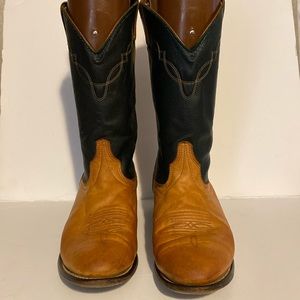 Vintage Women’s Laredo Two toned Black and Orange Brown Cowboy Boots Made in USA